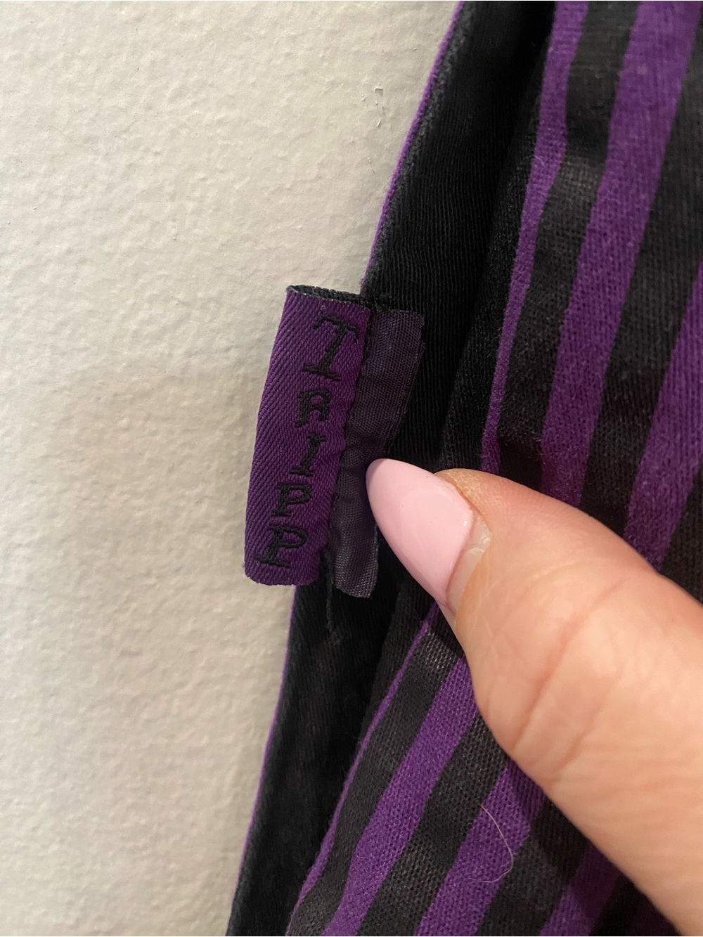 Rare Vintage Y2K Tripp NYC Purple & Black Striped Pleated Mini Skirt - Picture 6 of 6